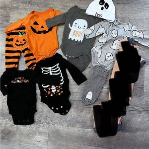 Lot of newborn l/0-3 Halloween outfits